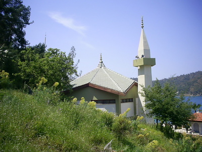 [Photo: mosque in the first Karagöz]